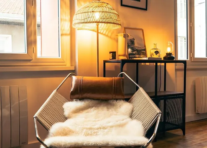 شقة Le Lavoisier - Spacieux - Esprit Loft كليرمونت-فيراند